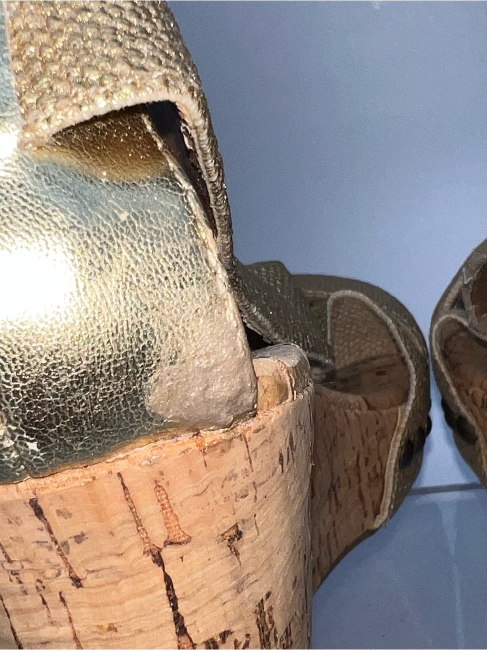 Lucky Brand Gold Metallic Canvas Upper Wedge Cork Heels Size 6.5 - Picture 9 of 12